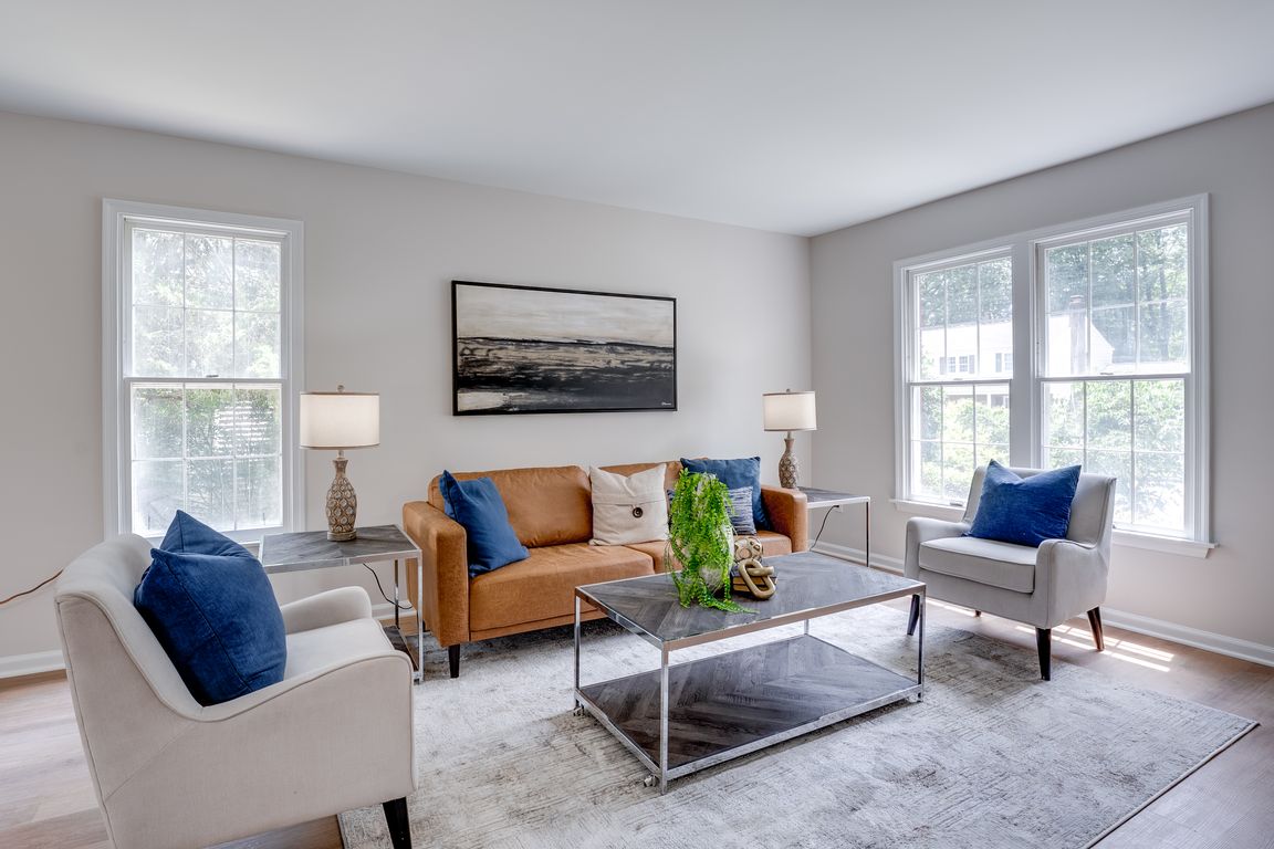 living room (3)