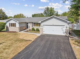 2308 Ardaugh Ave, Crest Hill, IL 60403