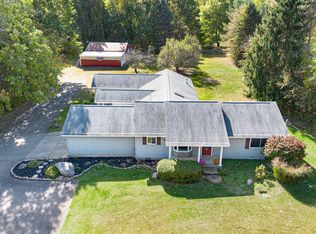 3466 Elliot Rd, Holly, MI 48442