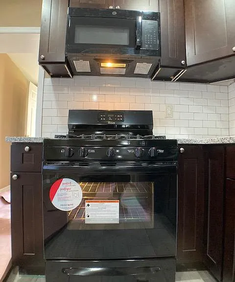 4523 Parrish St — Photo 77