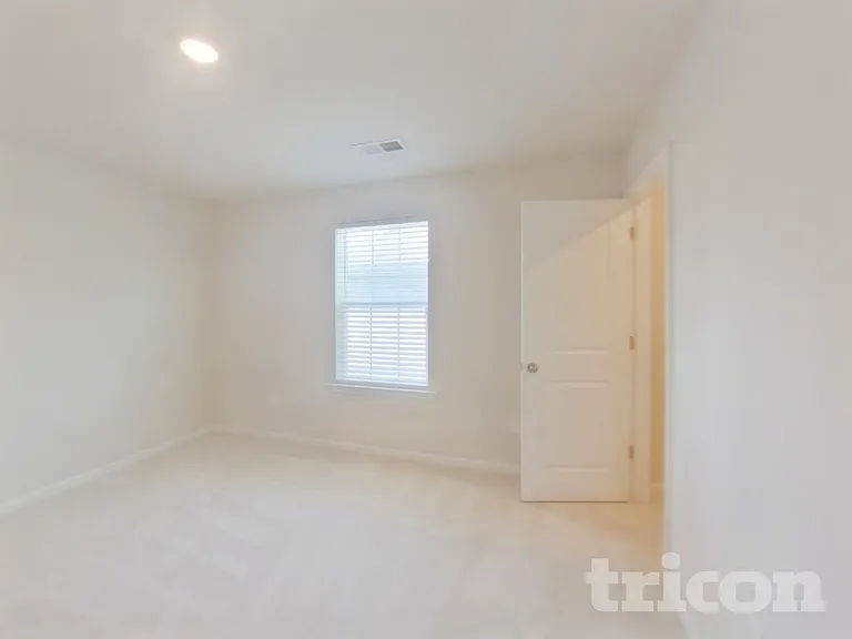 169 Magnolia St — Photo 8