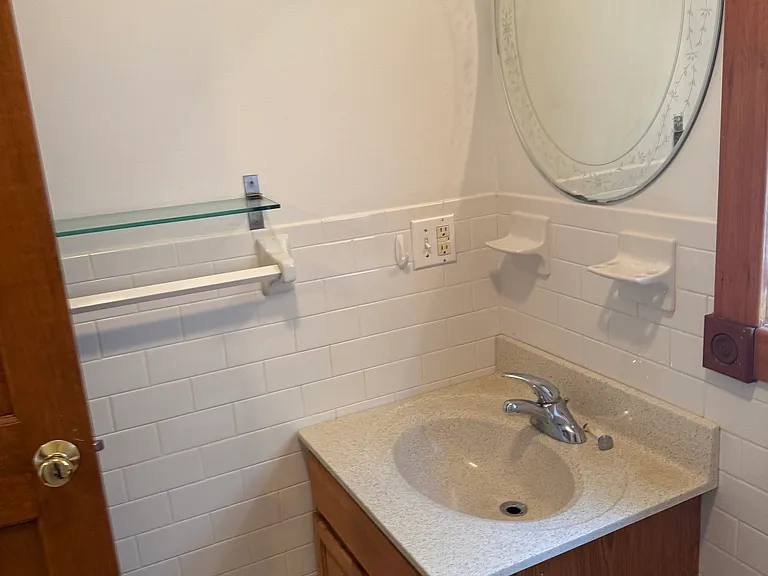 245 Edwards St #2L — Photo 12