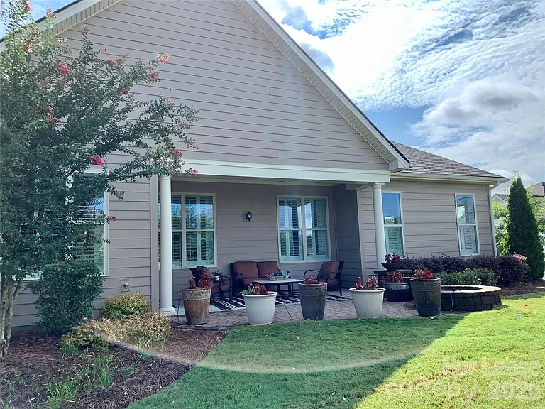 15109 High Bluff Ct — Photo 24