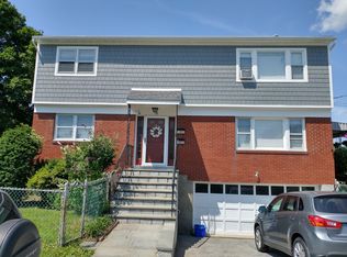78 Post Pl #2, Harrison, NY 10528