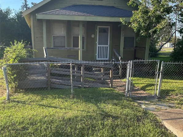 333 13th St, Port Arthur, TX 77640