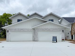 Woodhelm Townhomes, Lake Elmo, MN 55042