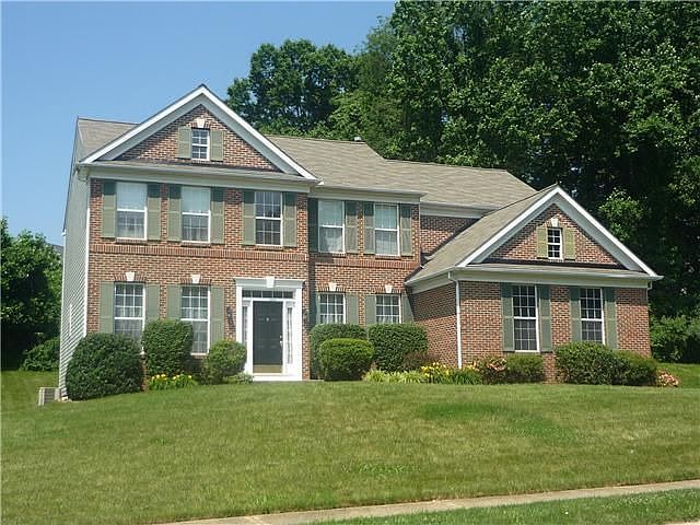 1st image of 381 Mourning Dove Dr