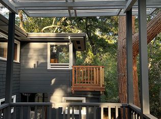 27 Stowe Ln, Menlo Park, CA