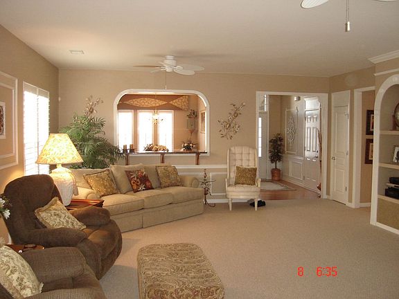 3rd image of 5158 Grandview Dr