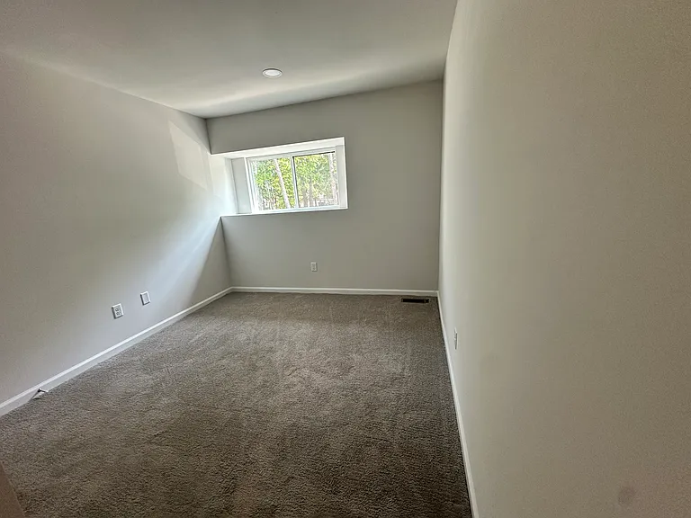 125 Windsor Pines Way #B — Photo 18