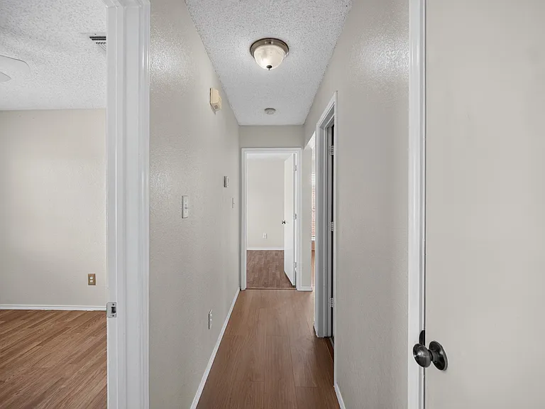 6206 Tidewater Dr — Photo 15