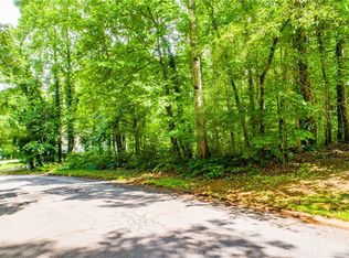 2790 Deerfield Dr, Lithia Springs, GA 30122