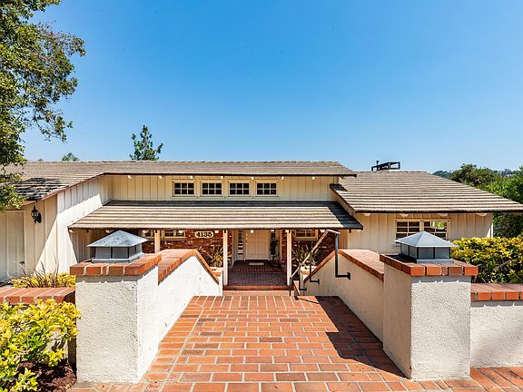3rd image of 4135 Pembury Pl