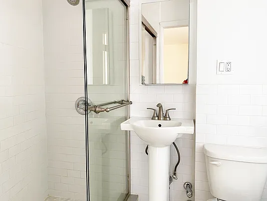 Rented by Waverly Realty Associates | media 14