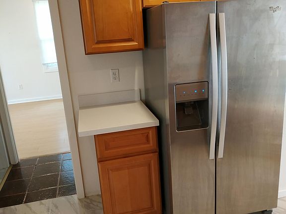 3rd image of 4827 12th Ave S Unit A