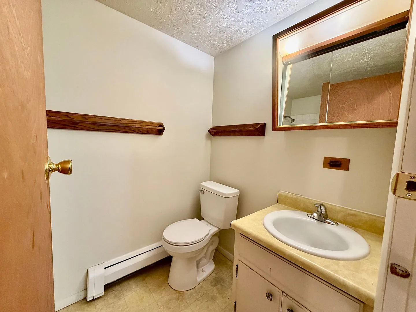 1106 McLean — Photo 4