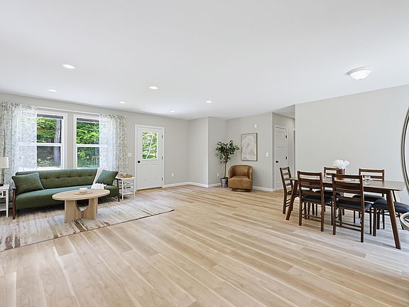 5th image of 98 Walter Hill Road