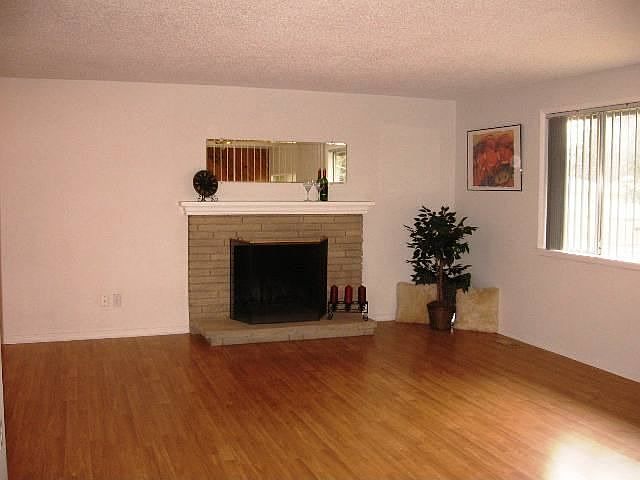 2nd image of 7014 N Whitehouse St