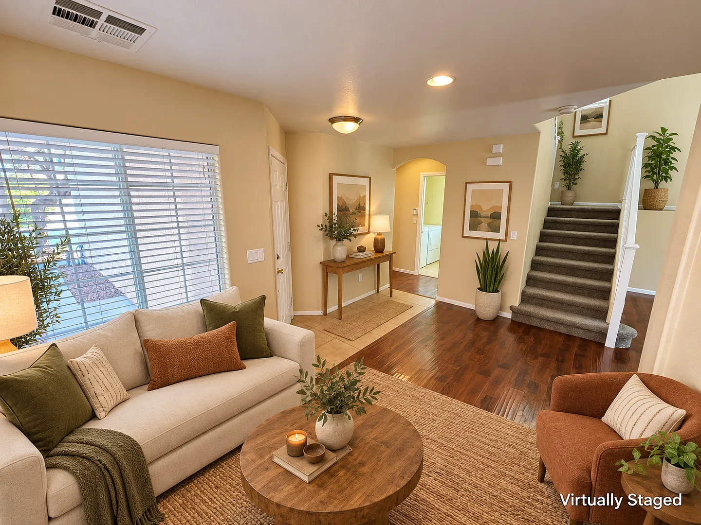 Beautiful 3Bed/3Bath/2Car residence located in gated northwest community next to Skye Canyon and ... — Photo 2