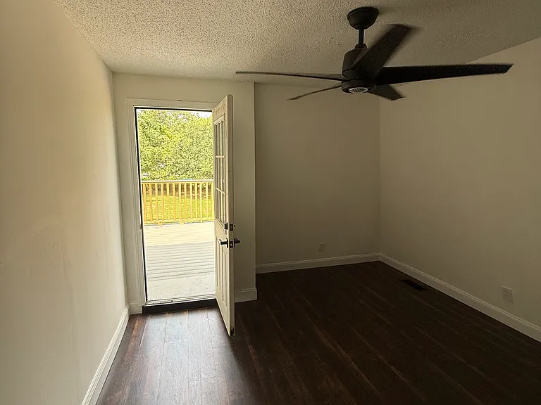 2651 Cole Dr — Photo 14