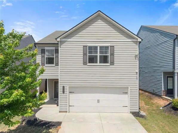 88 Auburn Crossing Dr, Auburn, GA 30011