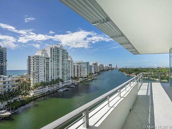 3rd image of 6101 Aqua Ave APT 901