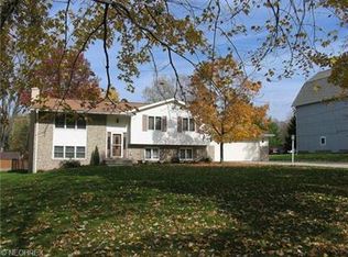 8648 Albion Rd, North Royalton, OH 44133