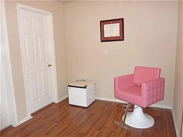 18625 Silent Water Way — Photo 10