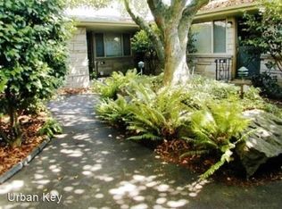 946 10th Ave E APT 6, Seattle, WA 98102