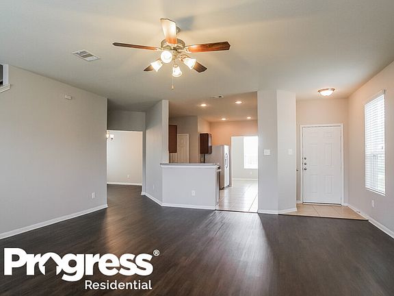 5th image of 18011 Seco Creek Ln