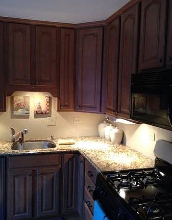 3rd image of 807 Deerwood Dr