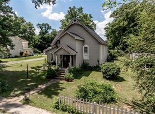 402 Main Cross St, Ghent, KY