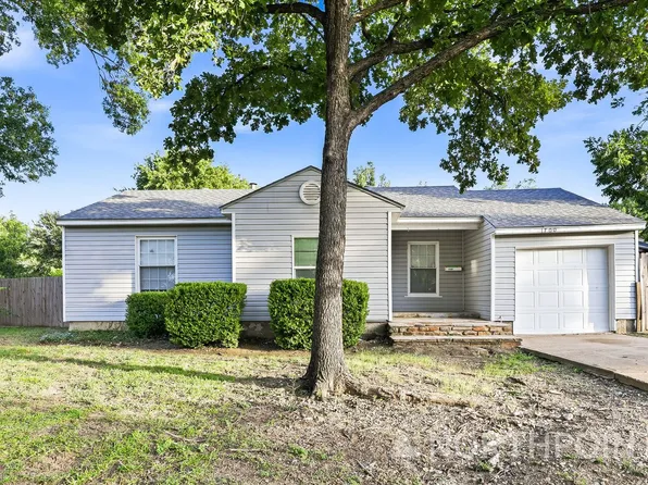 1700 Ruth St, Arlington, TX 76010