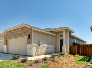 700/704 Harvest Moon Dr, Venus, TX 76084