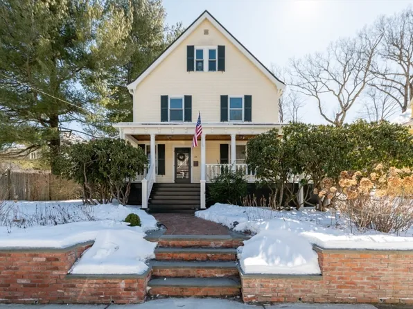 34 Stearns St, Newton, MA 02459