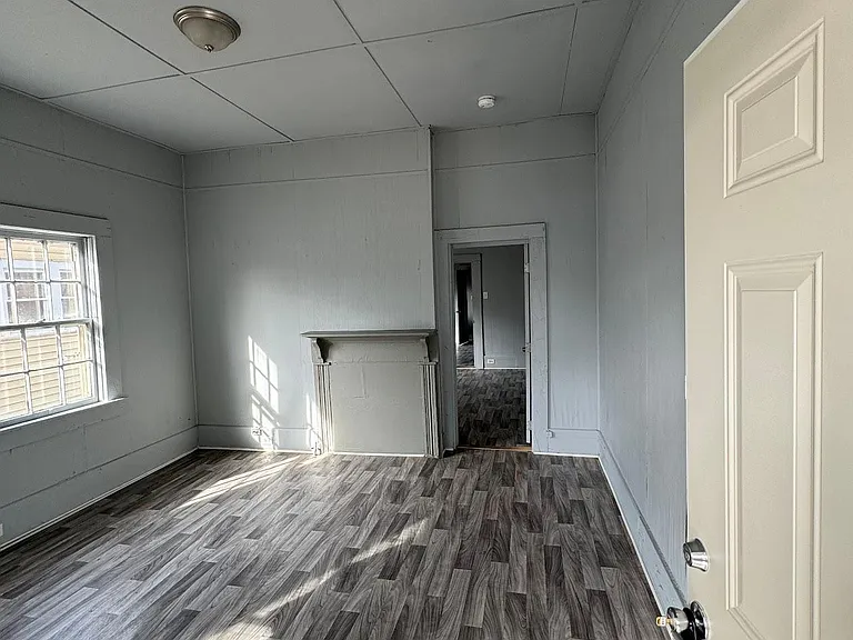 1516 Avenue G #A — Photo 4