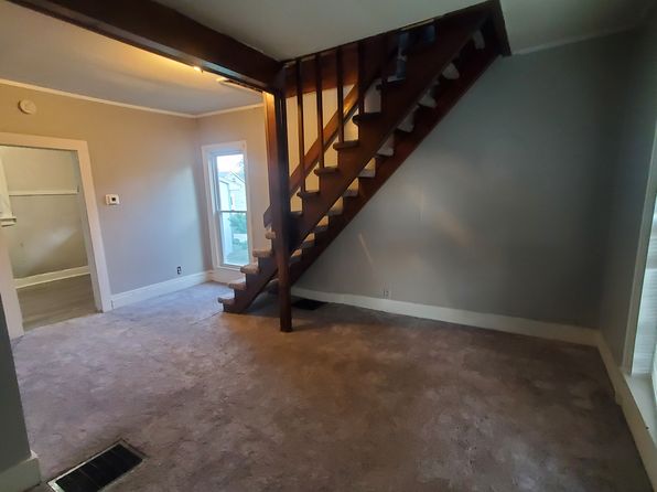 1304 S Main St UNIT 2