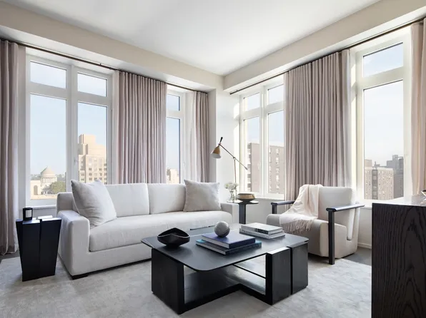 543 West 122nd Street image 5 of 18