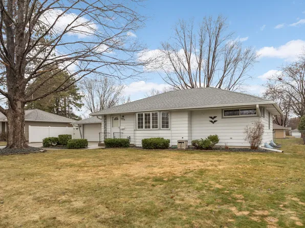 9924 Chicago Ave S, Bloomington, MN 55420