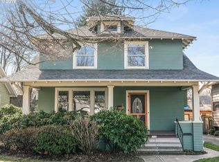 3152 NE Irving St, Portland, OR 97232