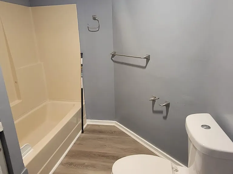 743 Park St #4W — Photo 12