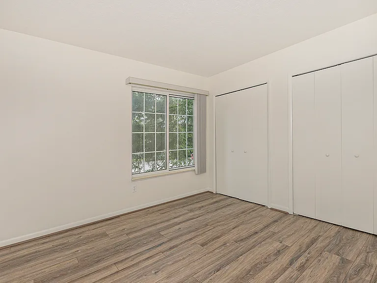 26101 Village Ln #107 — Photo 14