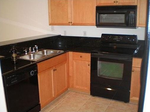 2nd image of 4653 SW 75th Way