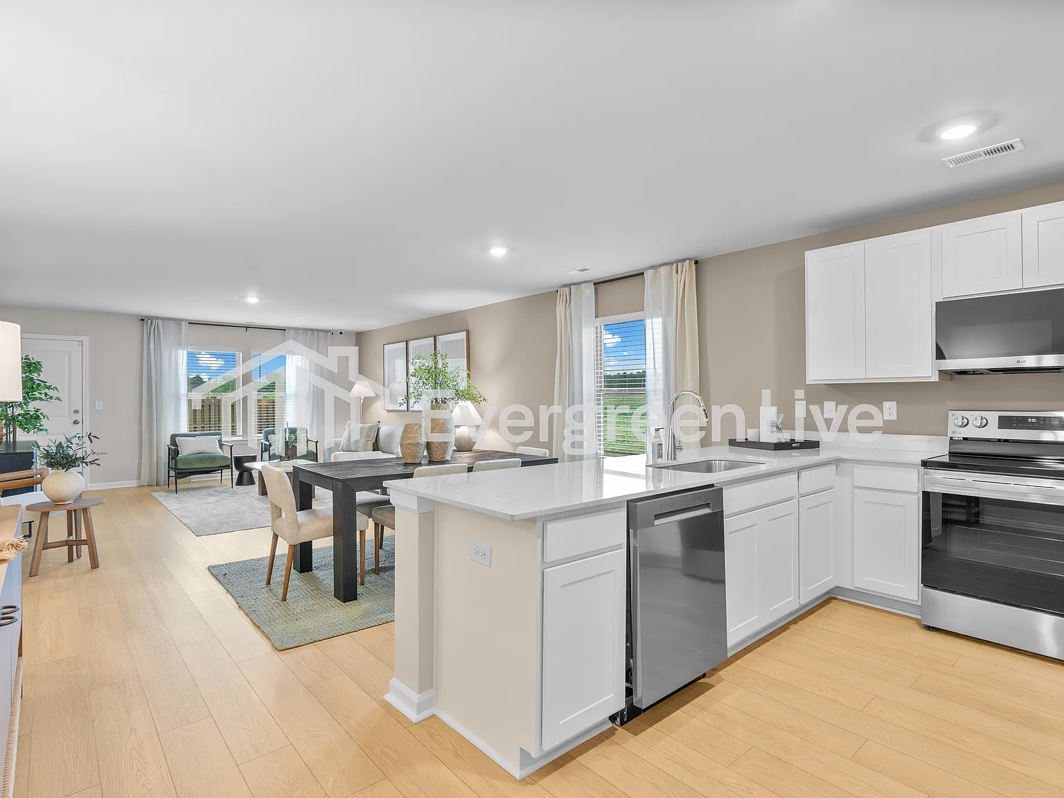 3 bed, 2.0 bath, 1474 sqft, $1,750 — Photo 3