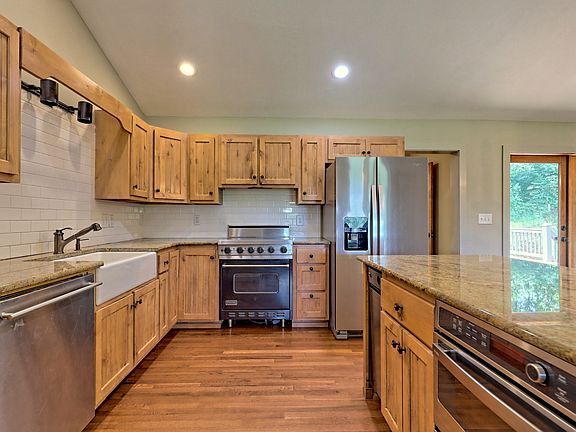 140th image of 3622 Sandy Ford Rd