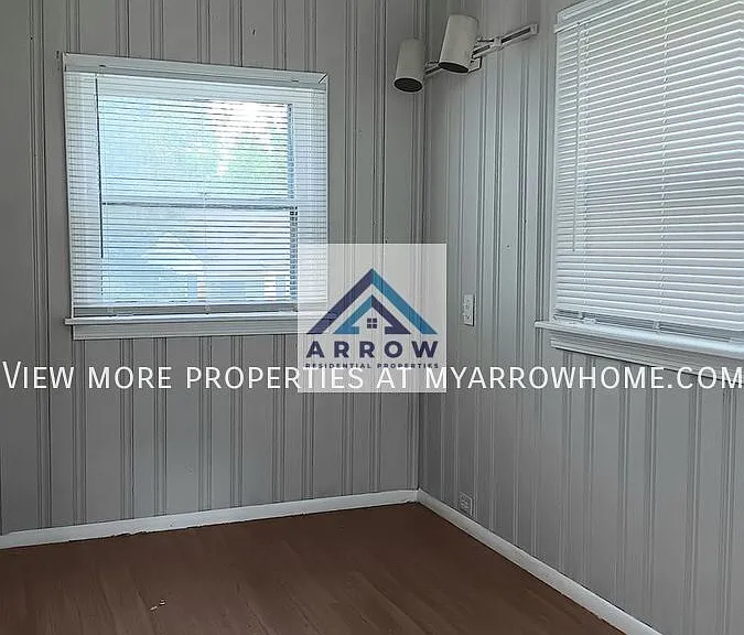 7142 Lamont Dr — Photo 5