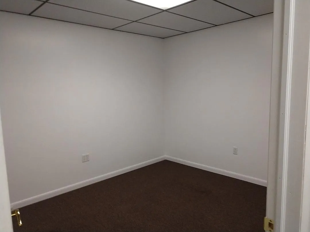 517 Main Street - 1 — Photo 4