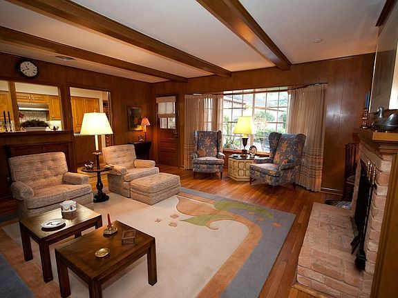3rd image of 4922 Glenmeadow Dr