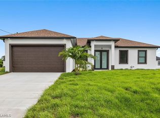 2604 5th St SW, Lehigh Acres, FL 33976