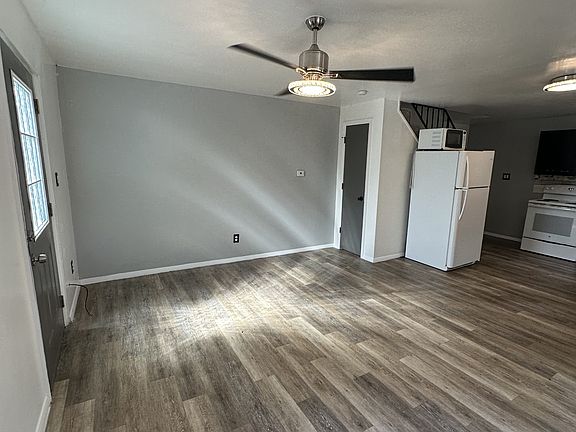 3rd image of 274 W National Rd APT 4